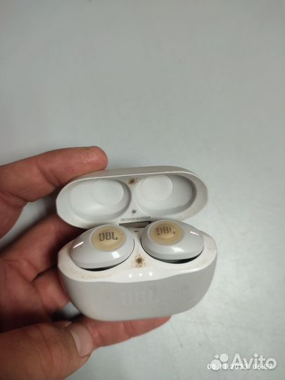 Беспроводные наушники