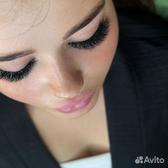 Наращивание ресниц/архитектура бровей