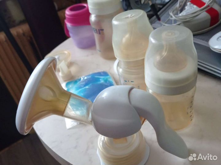 Продам хороший рабочий молокоотсос 3в1