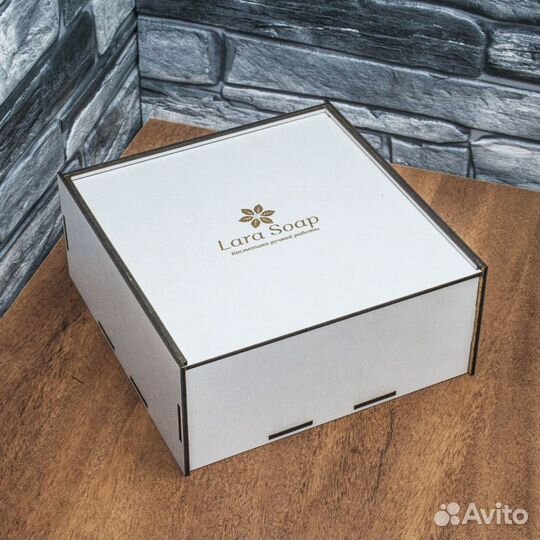 Коробка подарочная деревянная с Вашим логотипом