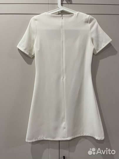 Платье белое S (40-42) новое
