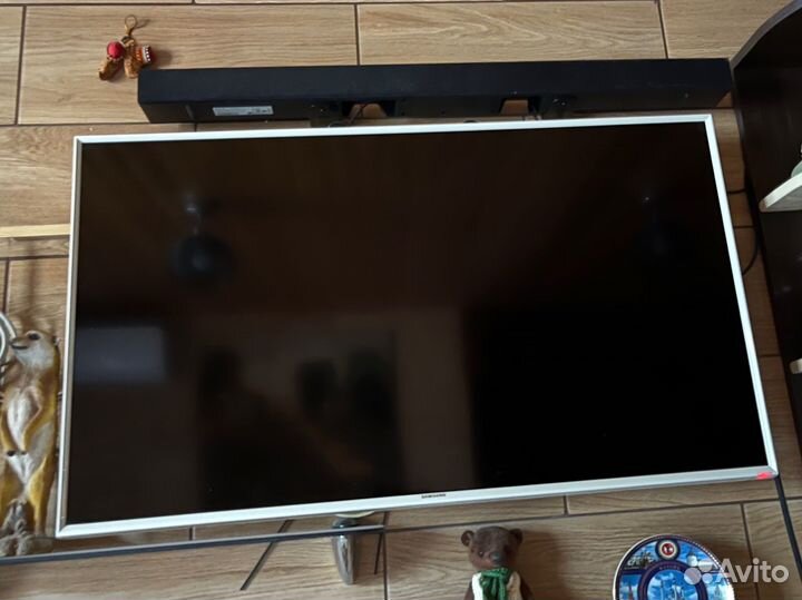 Телевизор LED Samsung UE40H6410