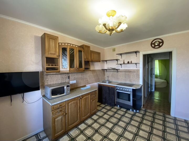 2-к. квартира, 58 м², 9/10 эт.