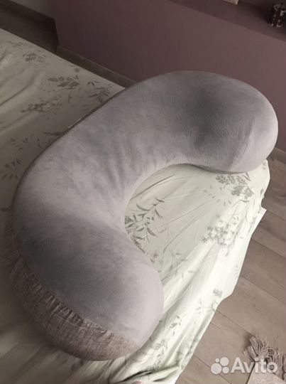 Подушка для кормления Ergobaby