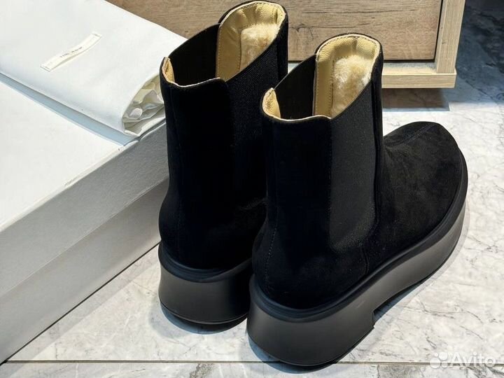 Ботинки челси женские The Row black suede