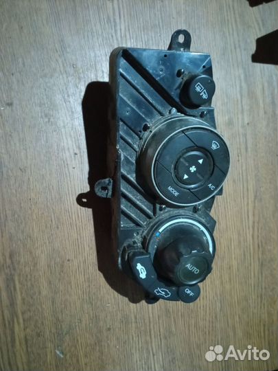 Блок управления климатом Honda civic 8