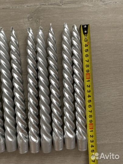 Свечи серебристые витые 24 см для мероприятия