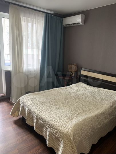2-к. квартира, 69 м², 8/10 эт.