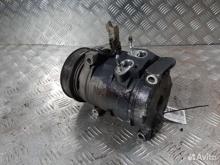 Компрессор кондиционера Chrysler Voyager