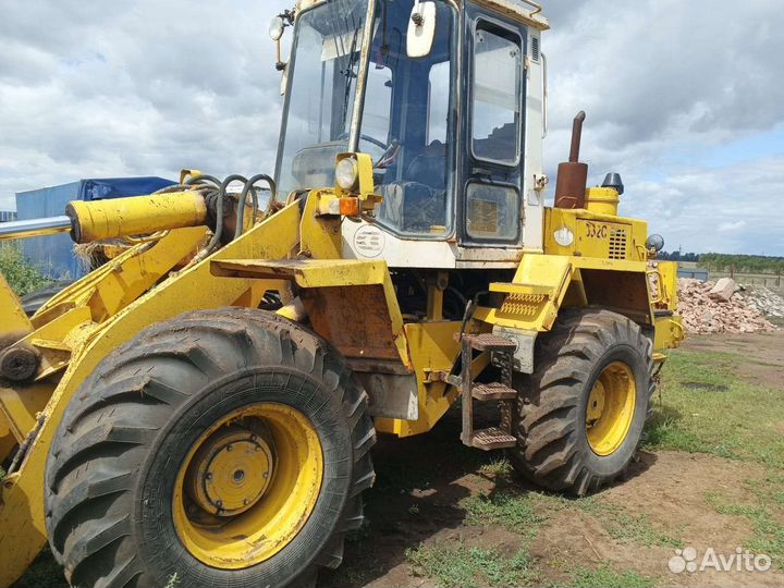 Фронтальный погрузчик Амкодор 332С-01, 2007