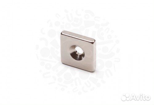 Магнит 15*15*3 с отверстием зенковкой