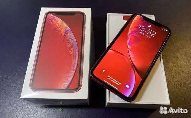 iPhone XR Red Product 64GB