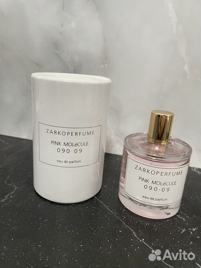 Pink molecule 090.09 Zarkoperfume