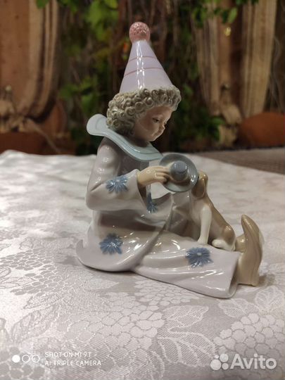 Статуэтка фарфор Англия