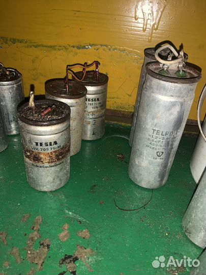 Конденсаторы разные