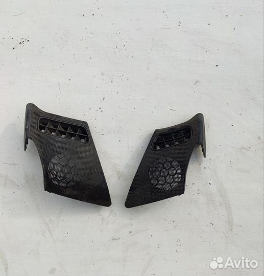 Крышка динамика mercedes w210