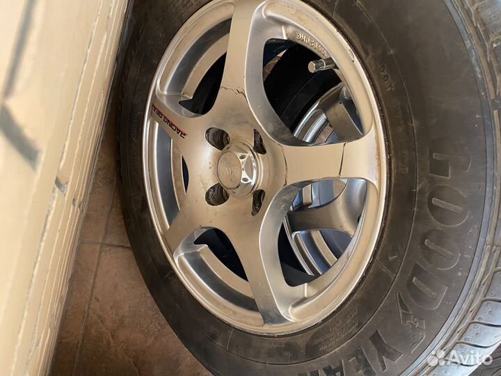 Goodyear Assurance 3.25/5 R5