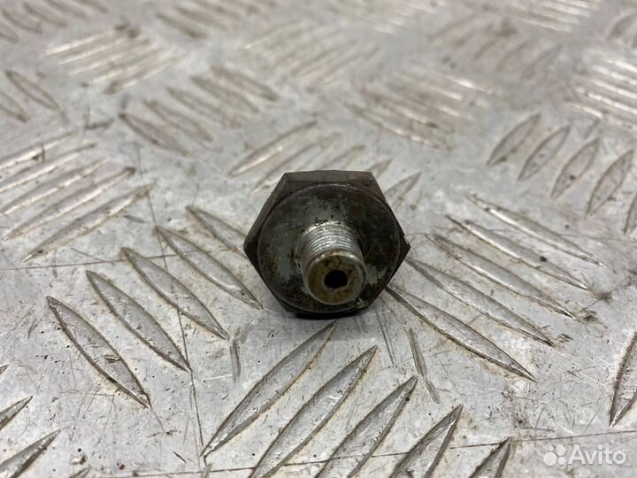 Б/У Датчик давления масла (Двигателя) Mazda Demio