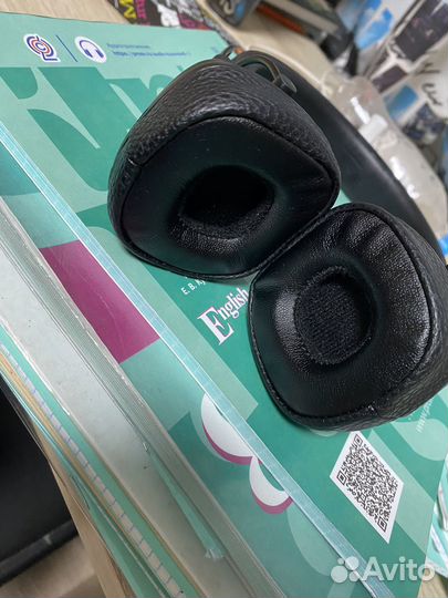 Беспроводные наушники marshall major