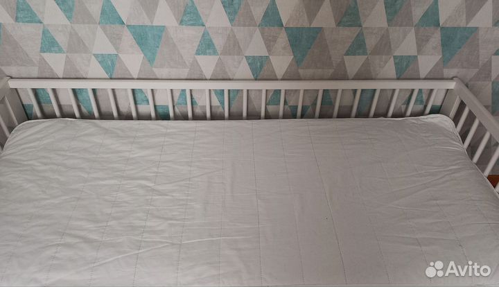 Детская кровать IKEA с матрасом