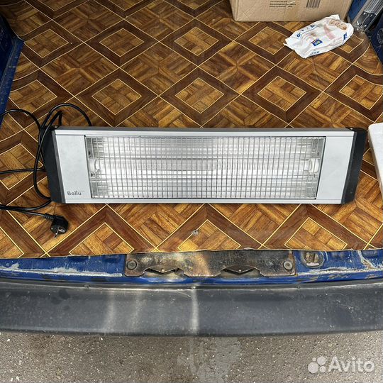 Инфракрасный обогреватель Ballu 2.0
