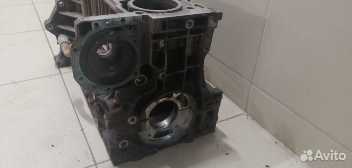 Блок двигателя S40 2004-2012