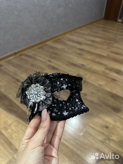 Карнавальная маска