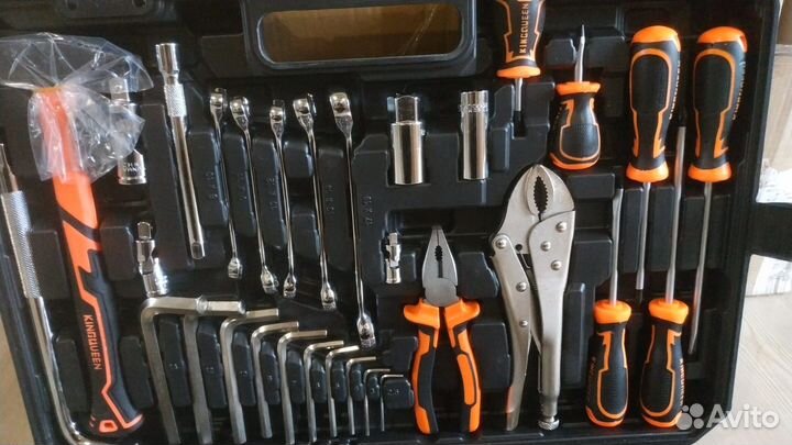 Набор инструментов для автомобиля 150 предметов