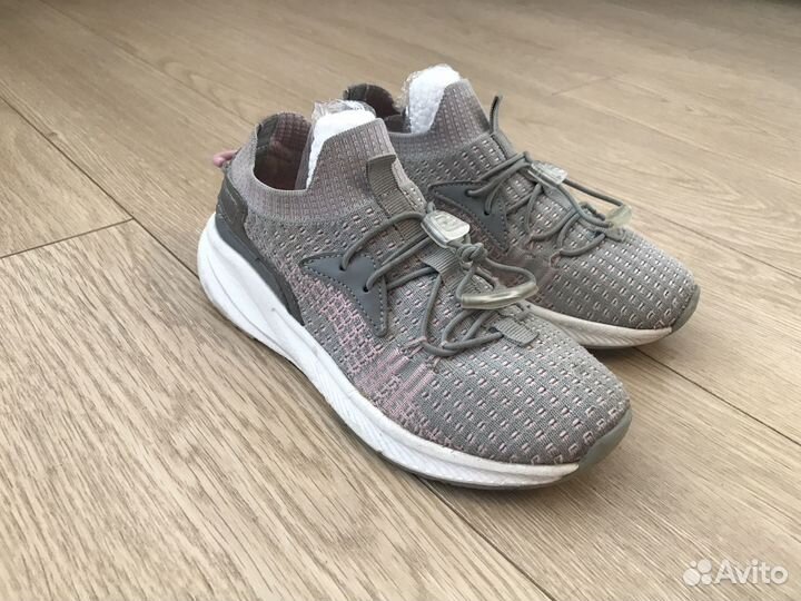 Кроссовки для девочки 33 размер