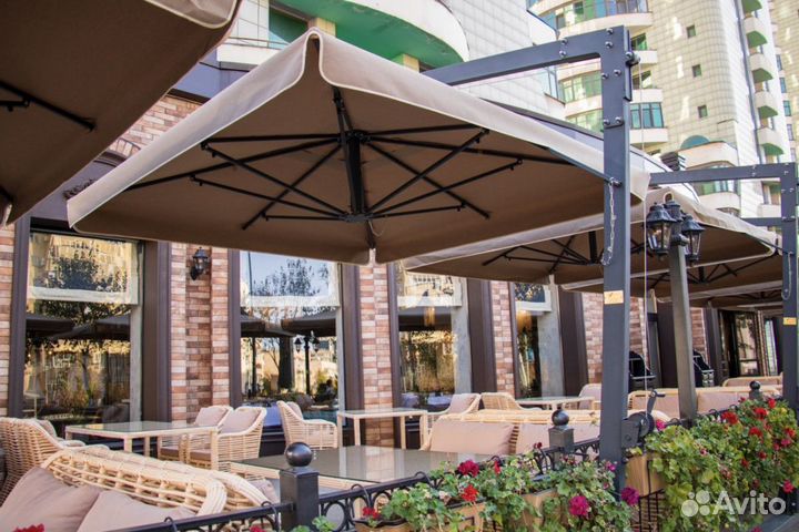 Зонт уличный боковой для кафе 4х4м от солнца