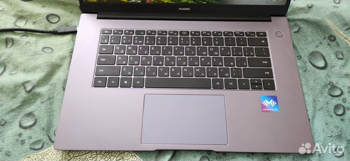 Huawei matebook D15 ips/ryzen 5/8gb/ssd 256gb