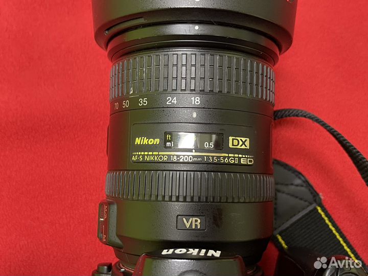 Фотоаппарат Nikon D5000 с объективом 18-200мм