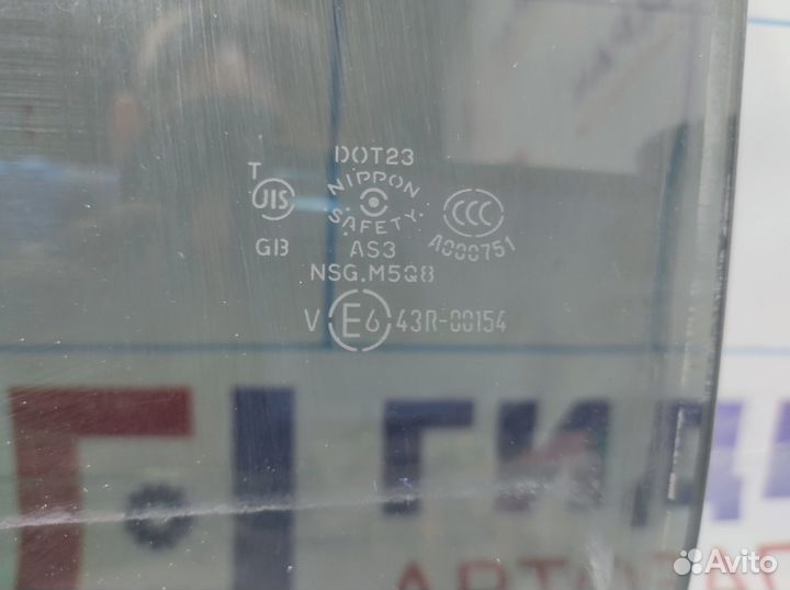 Стекло двери задней левой Infiniti FX37 (S51) 8230