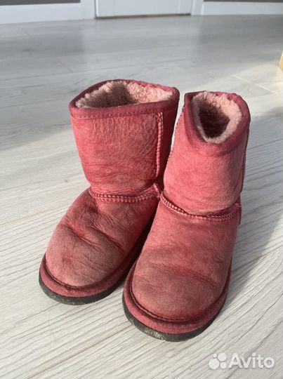 Ugg