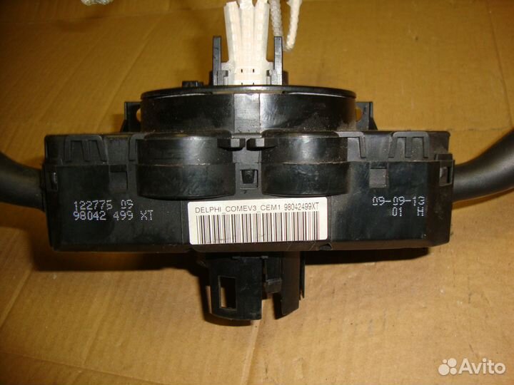 Переключатель подрулевой в сборе Peugeot 301