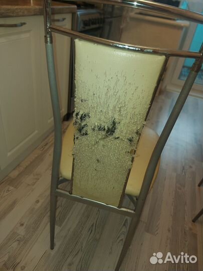 Стулья 4шт на перетяжку