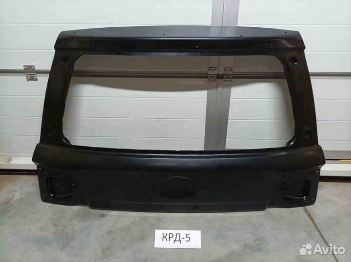 Дверь багажника Toyota Land Cruiser 200 2007