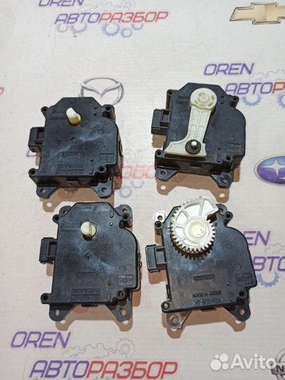 Сервопривод заслонок печки Toyota Camry 55 2.5