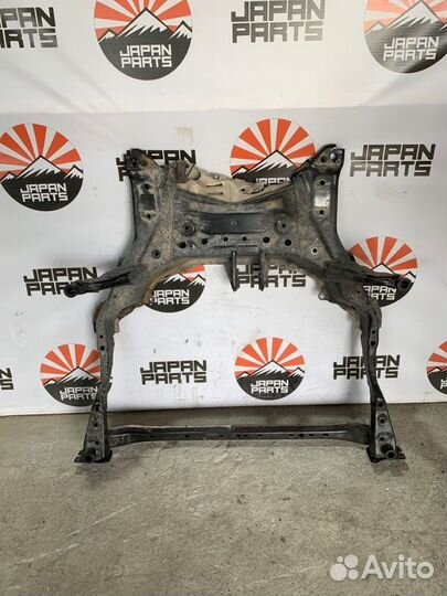 Балка передняя/подрамник Mazda Mazda3