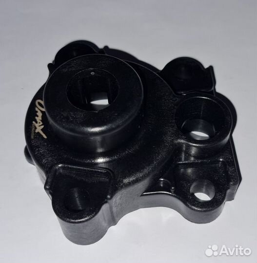 Корпус помпы охлаждения Yamaha 30D