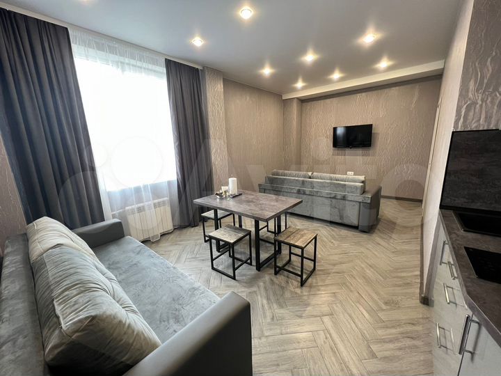 2-к. квартира, 55 м², 6/10 эт.