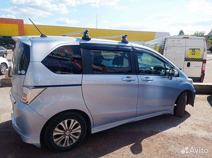 Рейлинги поперечны на Хонду Фрид