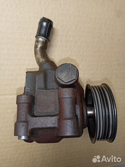 Насос гур Ford Fiesta/Fusion с кондиционером