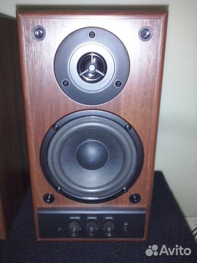 Колонки активные sven SPS-702