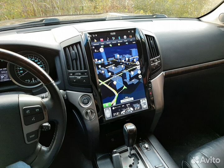 Кредит Tesla для Toyota Land Cruiser 200 2007-2015