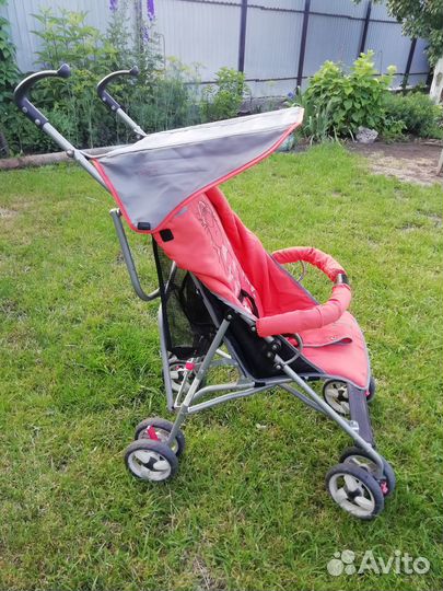 Прогулочная коляска