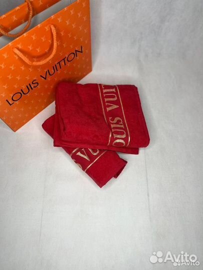 Красный комплект полотенец - 