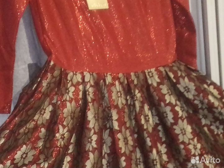 Платье вечернее, для девушек размер 44