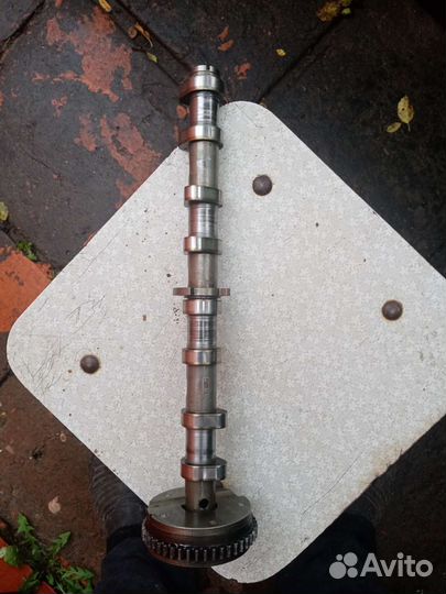 Распредвал впускной