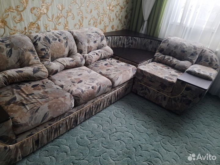 Угловой диван бу